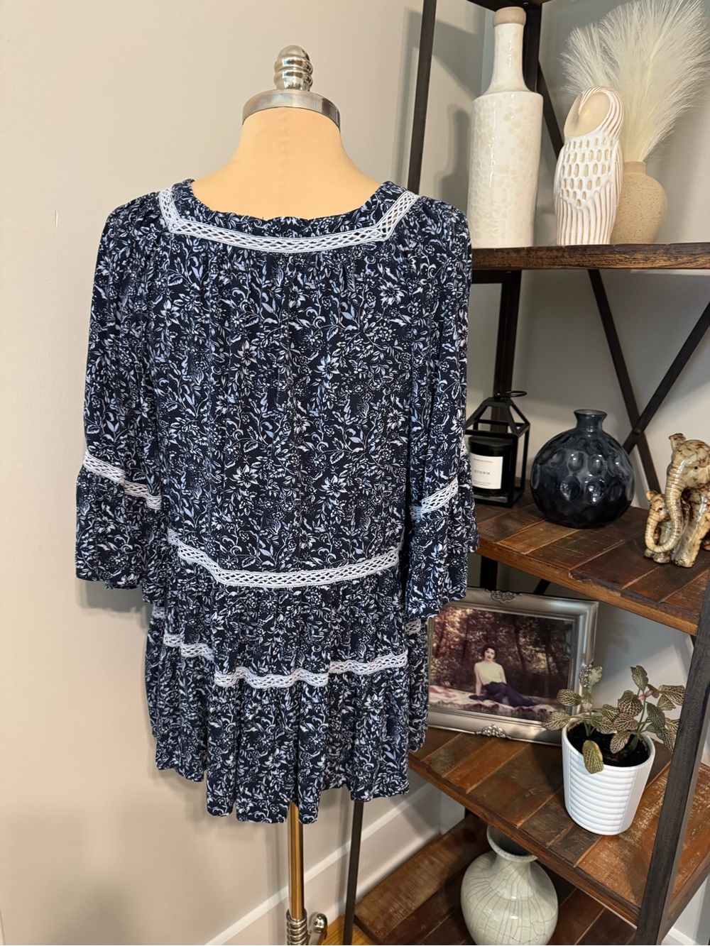 Free People Talk About It Tunic Top Women’s Large Blue Floral Lace Boho Cottage - Picture 4 of 11